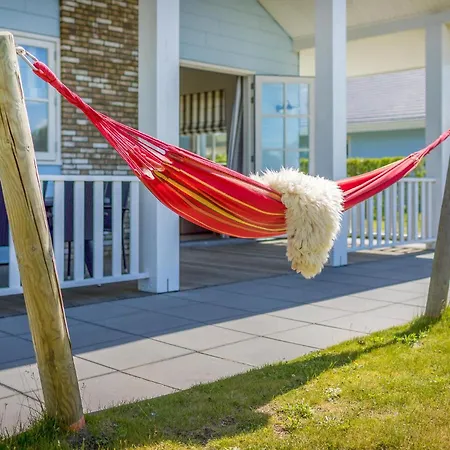 Cozy In With Wifi *